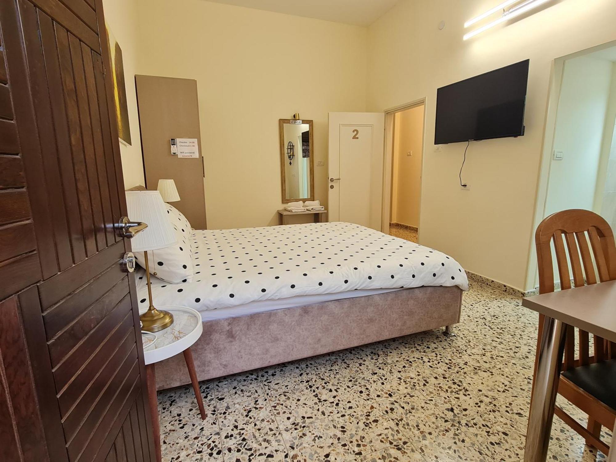 Rizik'S Guest House Назарет Екстериор снимка